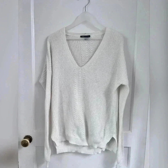 Vince White Directional V-neck Long Sleeve Knit Cotton Sweater - Picture 1 of 4